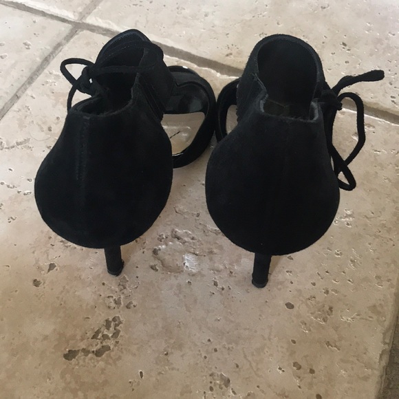 Kate Spade black lace up suede heels w gold detail - Picture 4 of 8